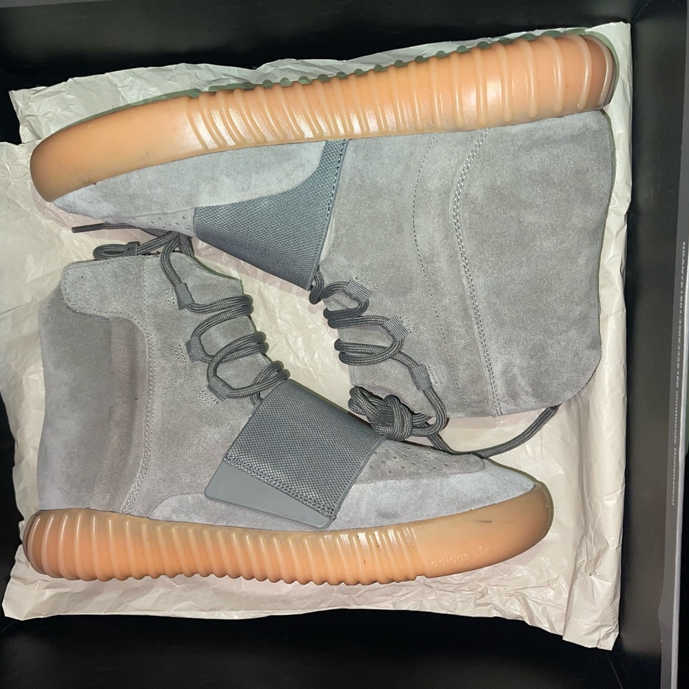 adidas Yeezy Boost 750